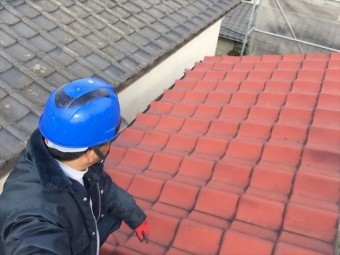 岡山市北区 瓦屋根葺き替え工事 セメント瓦点検