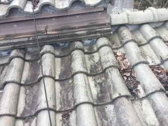 赤磐市 屋根瓦点検 瓦のズレ