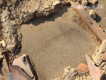 備前市 屋根瓦葺き替え 瓦撤去 下葺き材の防水紙(ルーフィング)の状態