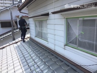 岡山市北区 外壁塗装 サッシ廻り養生