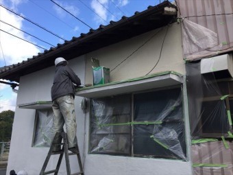 岡山市北区 外壁塗装ローラー仕上げです。