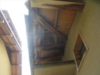 赤磐市 屋根修理 調査依頼 外の野地板腐っています