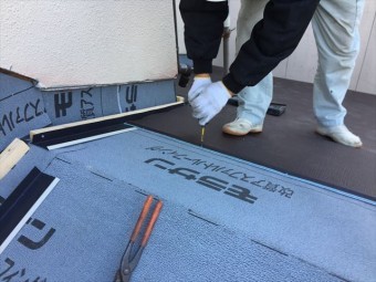 岡山市北区 スーパーガルテクト1階の前施工