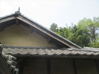 岡山県久米南町 屋根工事 セメント瓦 破風板