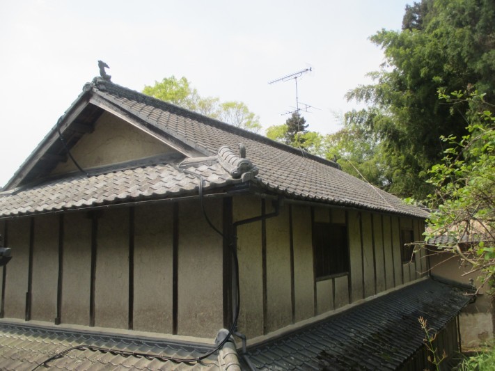 岡山県久米南町 屋根工事 瓦の種類はセメント瓦
