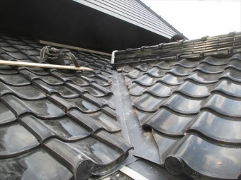 谷板金施工後