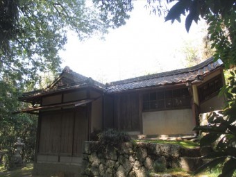 岡山県赤磐市 屋根工事 雨漏り修理 谷部点検