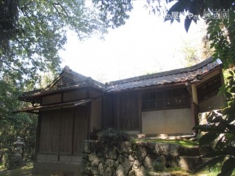 岡山県赤磐市 屋根工事 雨漏り修理 谷部点検