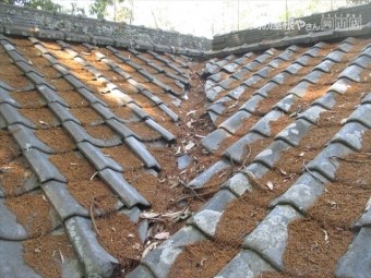岡山県赤磐市 屋根工事 雨漏り修理 谷部点検