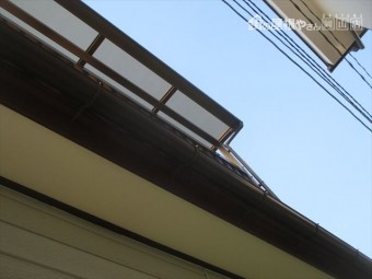 岡山県市北区 屋根工事 屋根リフォーム 2階テラスの雨樋雨漏り