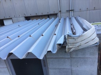 倉敷市 屋根修理 折板屋根取り替え