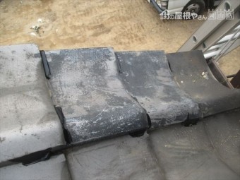 岡山市北区 屋根工事 雨漏り修理 工事中 コーキング止め