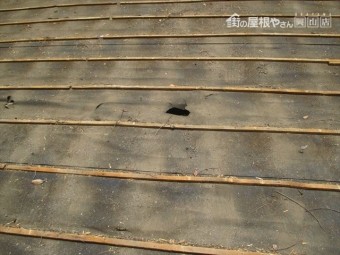 野地板の穴