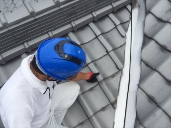 玉野市 雨漏り修理 捲れた瓦を修理