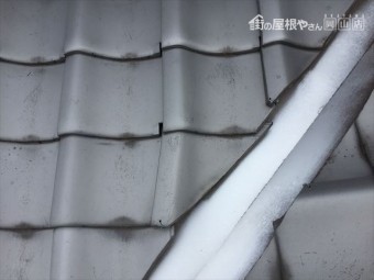 玉野市 雨漏り修理 ズレた瓦を修理