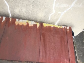 岡山市北区 屋根リフォーム セメント瓦 板金劣化