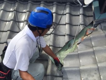 玉野市 雨漏り修理 切妻2階建て