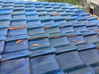 備前市 雨漏り修理 瓦が寒割れでひどいです。