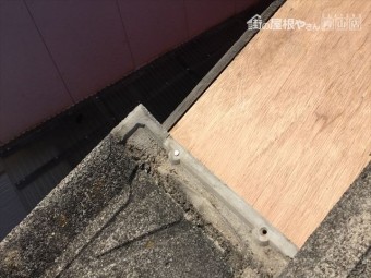玉野市で袖瓦もどしていきます