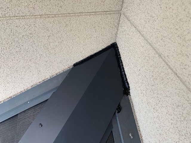 カラーベスト 寄棟屋根棟板金交換 足場