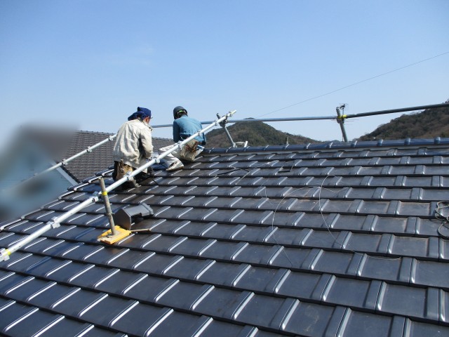 葺き替え　足場　三州瓦　かるーが　太陽温水器