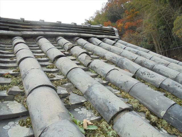 岡山市東区　蔵の屋根修理