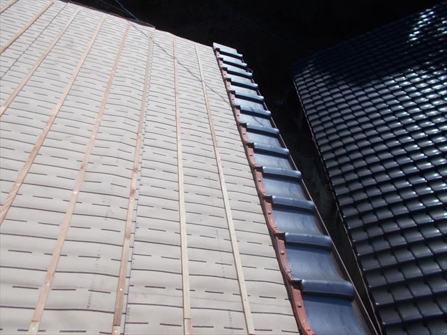 桟木を打った屋根面