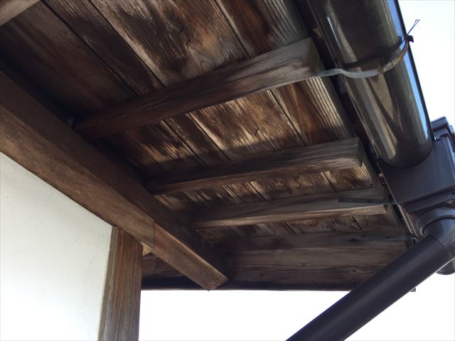 岡山県津山市　屋根修理　野地板雨漏り跡