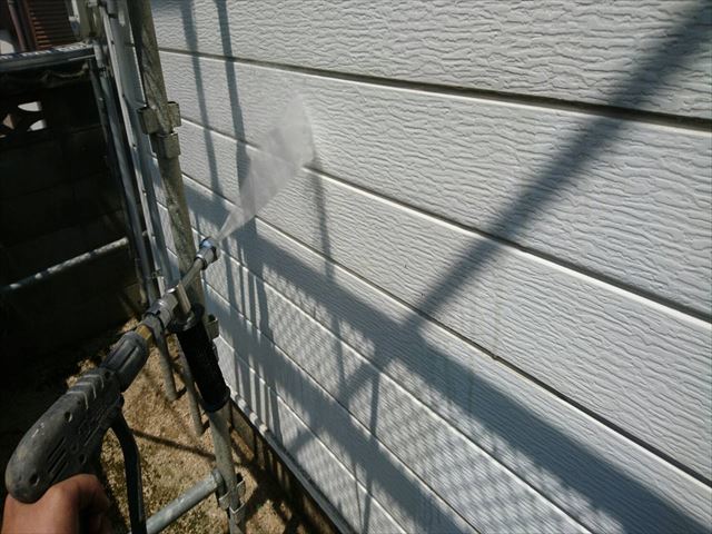 岡山市北区　外壁塗装　　高圧洗浄