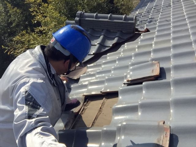 岡山市南区　屋根補修工事　屋根点検