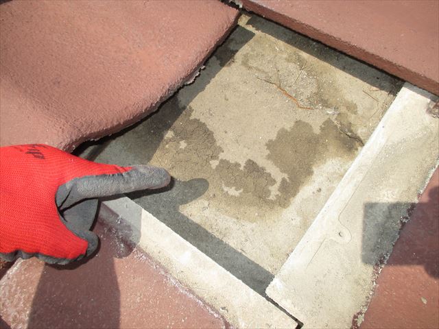岡山市北区　雨漏り修理　防水紙劣化