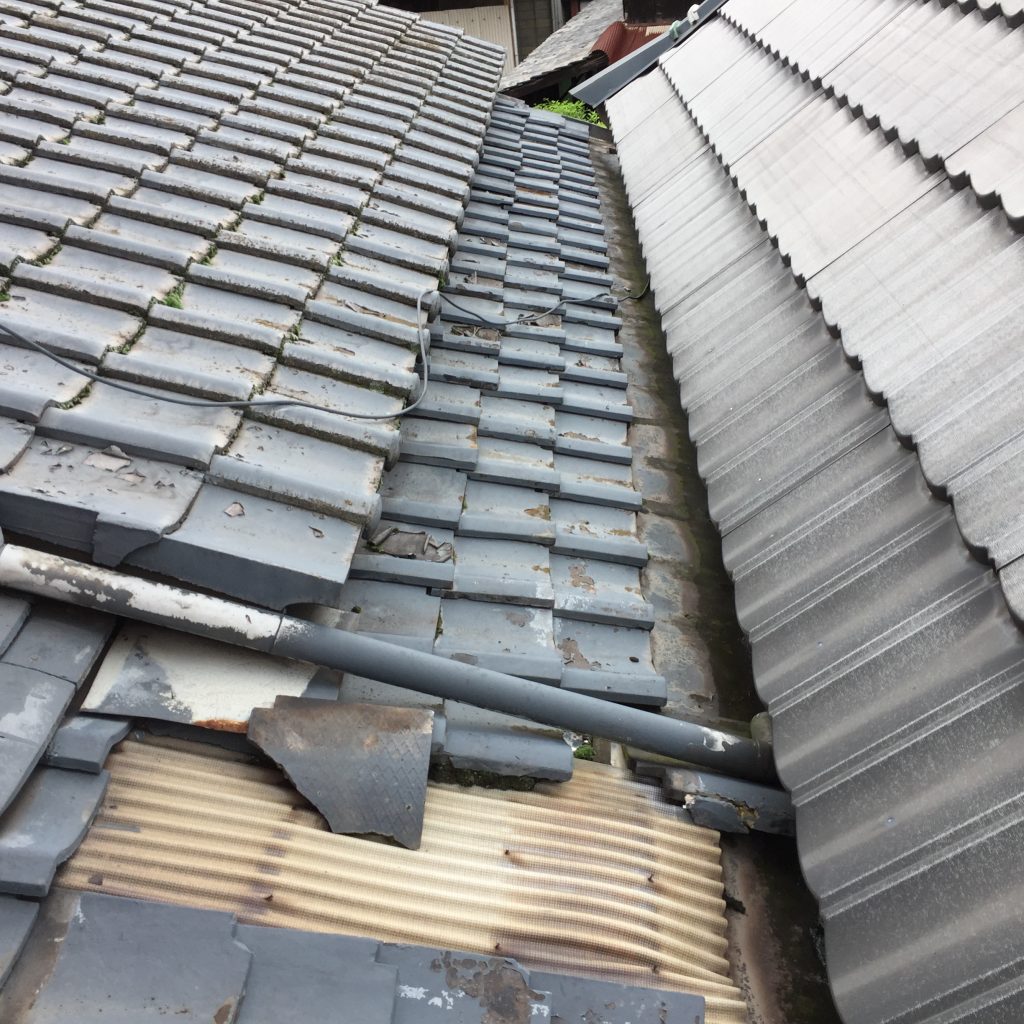 下屋根全体の劣化状況